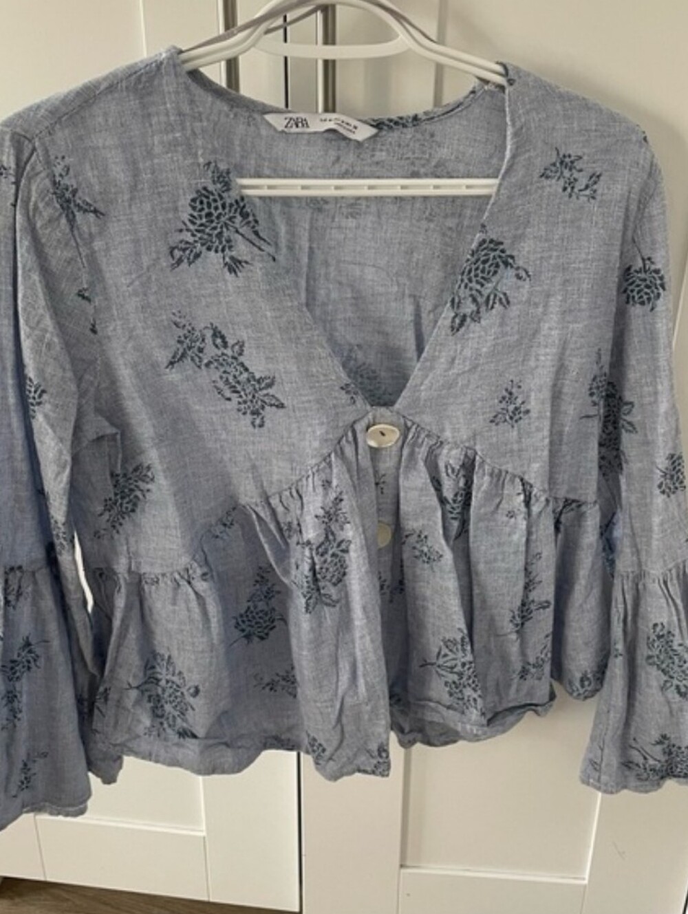 Zara 100% Cotton Light Blue Floral V-Neck Peplum Blouse - Picture 2 of 9